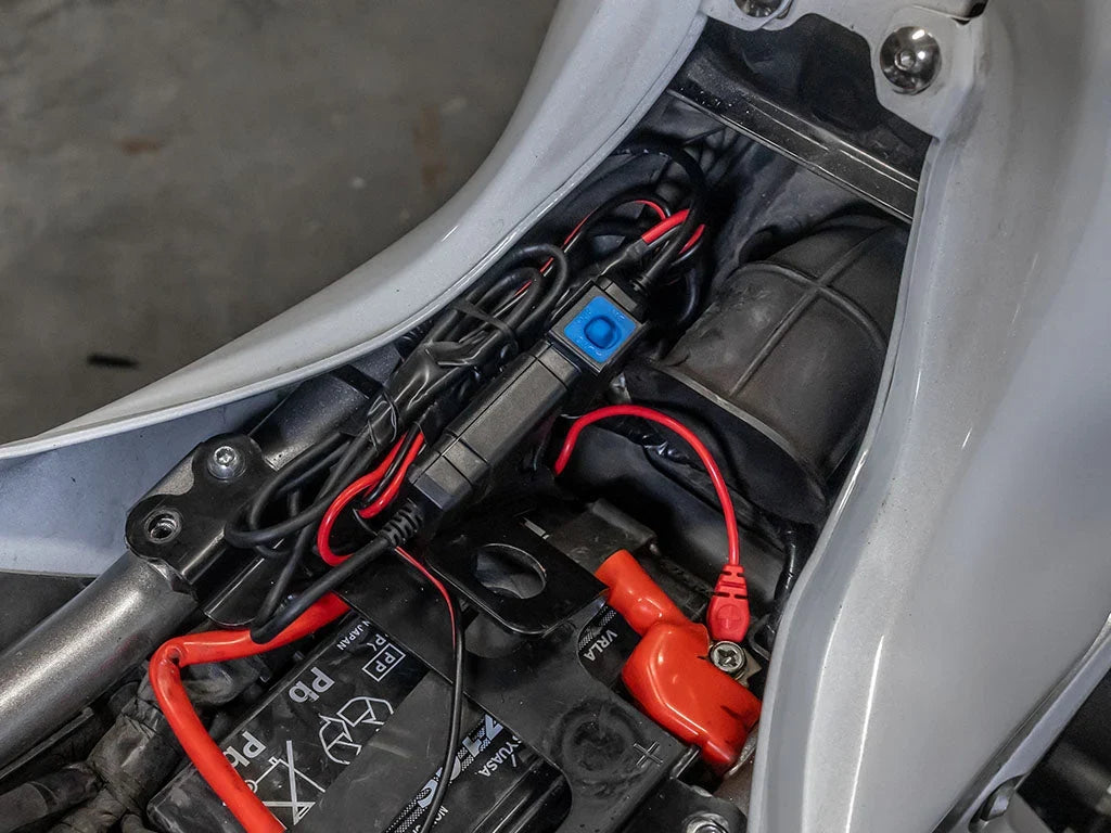 Motorcycle - Waterproof 12V to USB Smart Adaptor